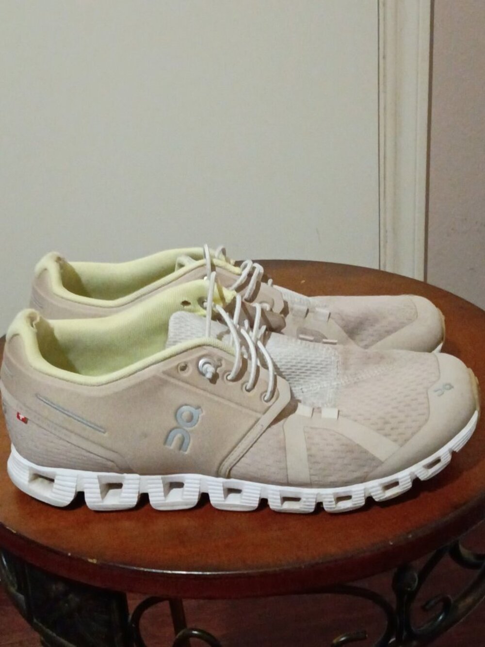 On Running Cloud Terry Dune Sand/Pearl Women's Size 7.5 Running Shoes